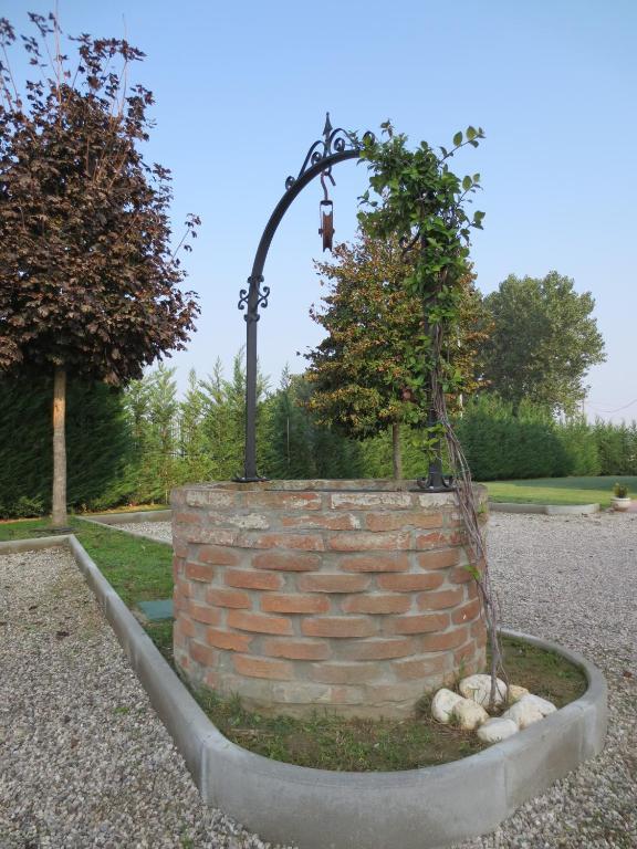 Ladino Room & Breakfast Ferrara Bagian luar foto